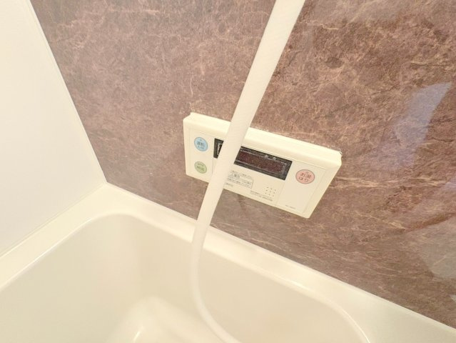 宝旭ハイツの浴室|日々の疲れを癒すお風呂付です