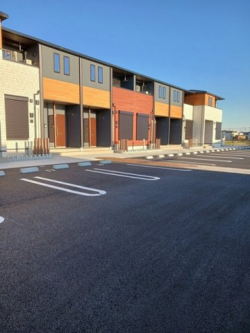 ベイサイドアクアＣの駐車場|駐車場完備です