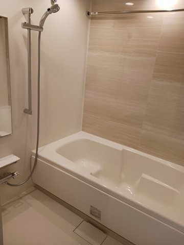 ベイサイドアクアＣの浴室|コンパクトで使いやすいお風呂です