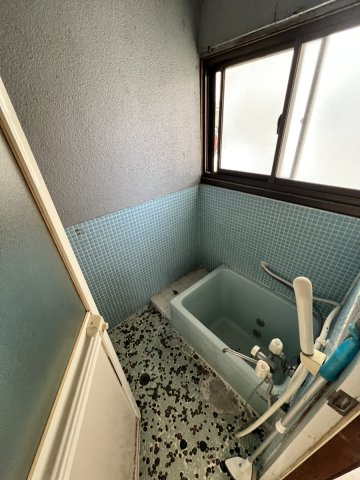 塚本アパートの浴室