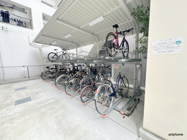 ファーストフィオーレ九条のその他共用部分