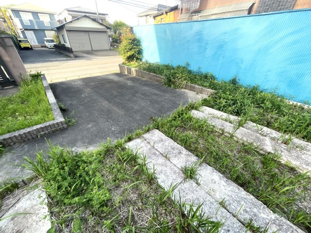 早野新田Ｙ戸建の駐車場