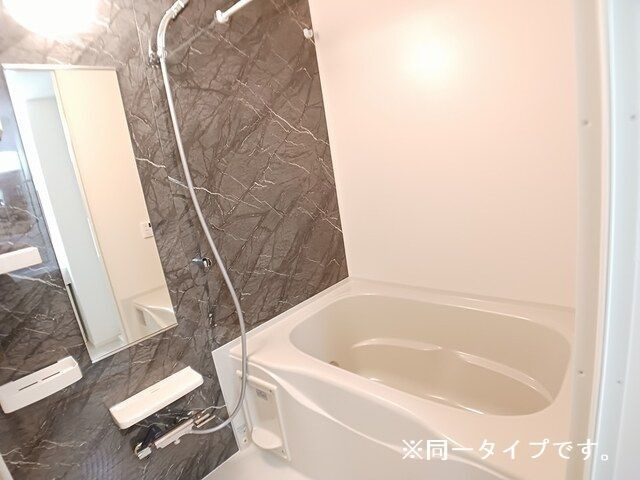 クレッシェンド石ヶ瀬　　刈谷市近郊の賃貸ならクラスホーム刈谷店の浴室
