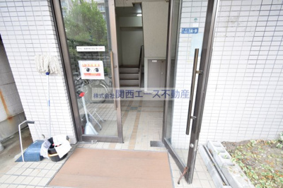 【エントランス】 | サニーサイド吉田駅前