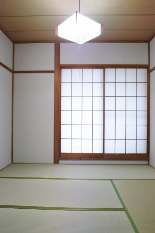 清名幸谷貸家の和室