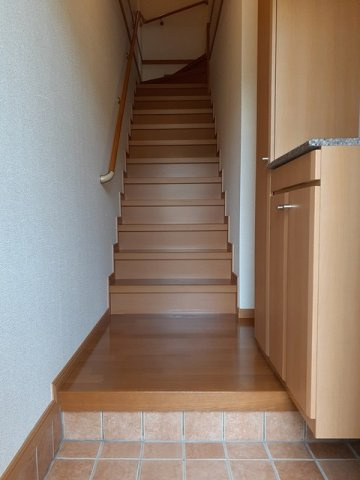 コリーヌ　メゾンの玄関|落ち着いた玄関です
