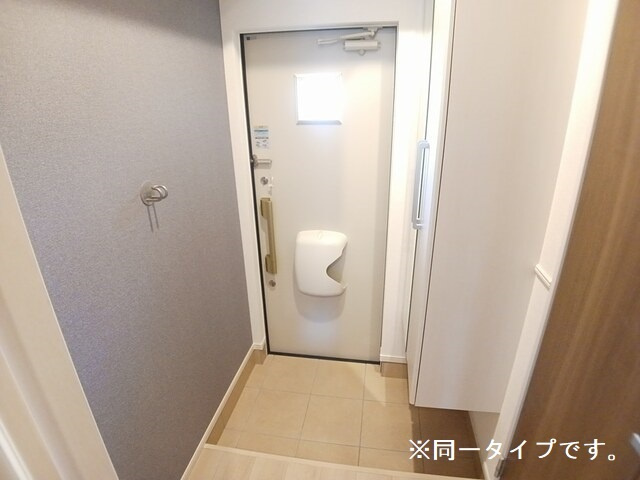 クレッシェンド石ヶ瀬の玄関