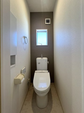 【トイレ】 | 坂戸市鶴舞3丁目 | ゆったりとした空間のトイレです