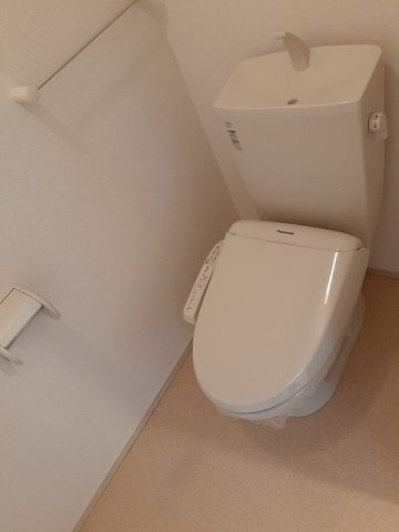 グランド　ソレイユⅠのトイレ|清潔感のあるトイレです