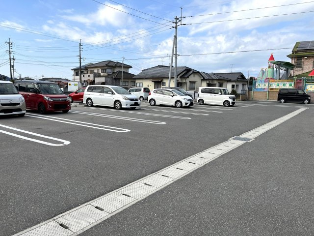 エテルノ　ソーレⅠの駐車場