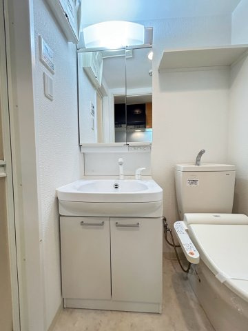 KTG RESIDENCE　芦屋西の洗面所