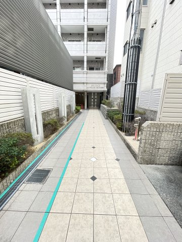 エスリード三宮旭通のエントランス