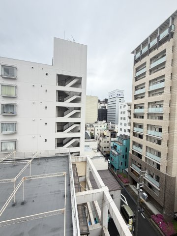 エスティ・ロアール神戸駅前の展望