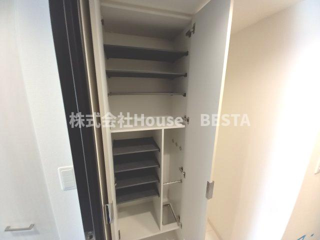スワンズシティ神戸ウエストの収納