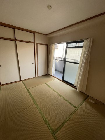 正木マンションの和室