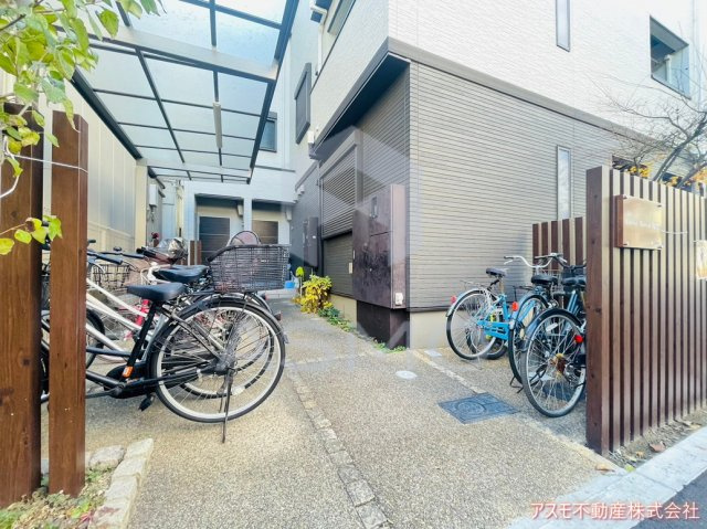 【エントランス】 | フォレストメゾン初日