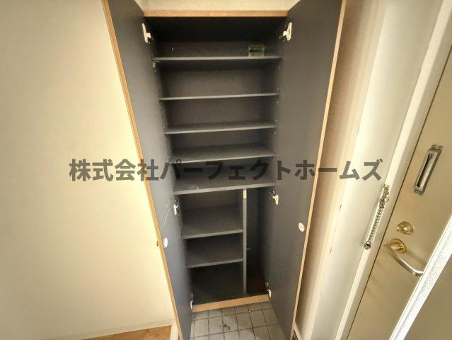 メルベーユ桜丘の収納|こまごまとしたものを収納できそうですね