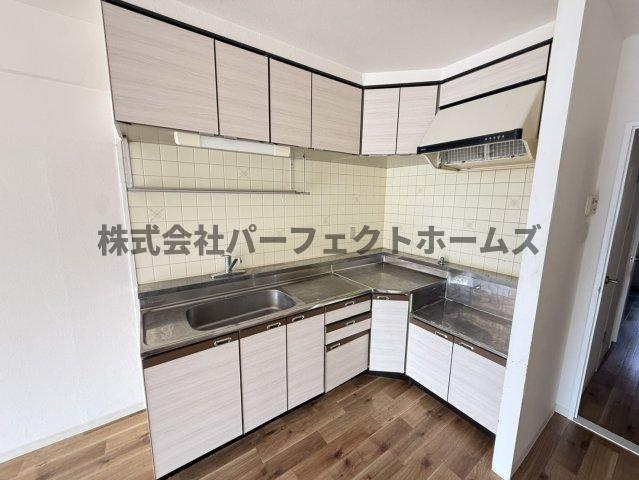 メルベーユ桜丘のキッチン|お料理しやすいキッチンです