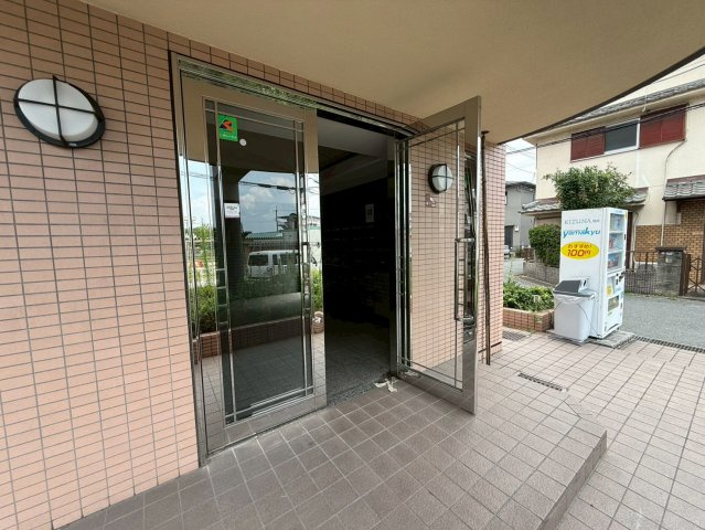 メルベーユ桜丘のエントランス|建物の内部です