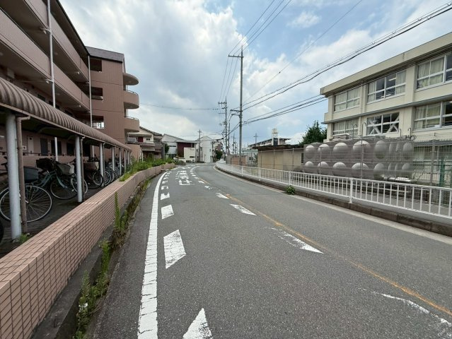 メルベーユ桜丘の周辺
