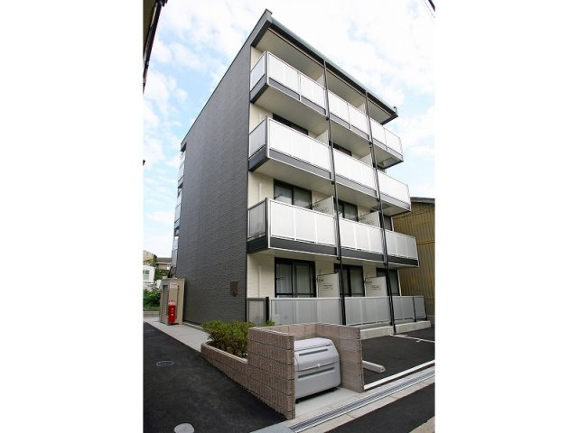 レオパレスシャルマン柴島の外観|外観も気になるポイント