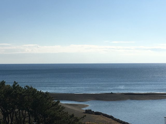 【展望】 | ○●ダイアパレス湘南・虹ケ浜オーシャンビュー●○【オーナーチェンジ】 | 天気の良い日は大島が見えることがあります。(天候・気象条件による)