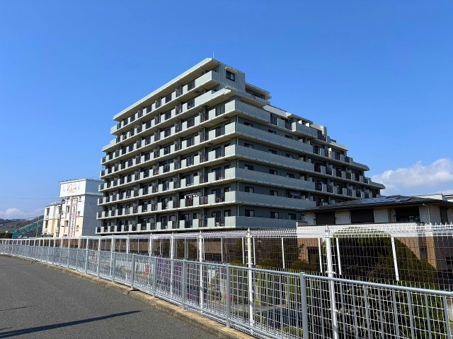【外観】 | ○●ダイアパレス湘南・虹ケ浜オーシャンビュー●○【オーナーチェンジ】 | 前面棟なしで陽当たり・通風・開放感良好なマンション！