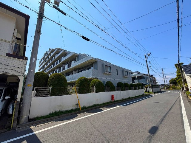 【外観】 | ○●ダイアパレス湘南・虹ケ浜オーシャンビュー●○【オーナーチェンジ】 | マンション北側から見た外観