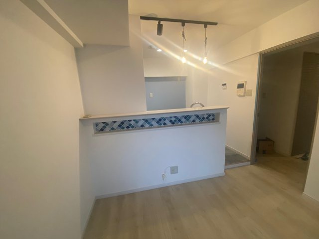 【居間・リビング】 | ○●ダイアパレス湘南・虹ケ浜オーシャンビュー●○【オーナーチェンジ】 | 2023年リノベーション済！