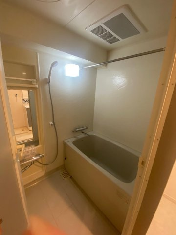 【浴室】 | ○●ダイアパレス湘南・虹ケ浜オーシャンビュー●○【オーナーチェンジ】 | 2023年ミラー交換済！