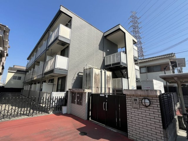 レオパレス愛の外観|きれいな外観です
