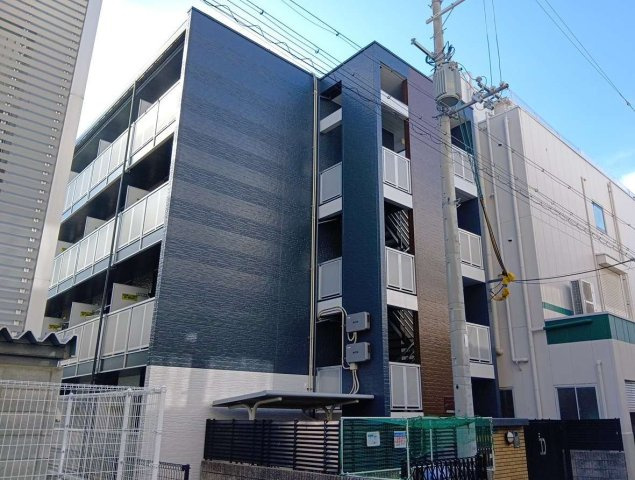 レオパレスベルローズの外観|落ち着いた雰囲気の外観です