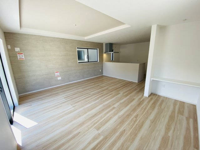 新築戸建て　成田市土屋１期　リガーレ２号棟の居間・リビング