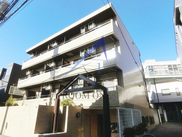 フリービング新宿