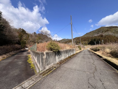 【前面道路含む現地写真】 | 西脇市合山町　土地1