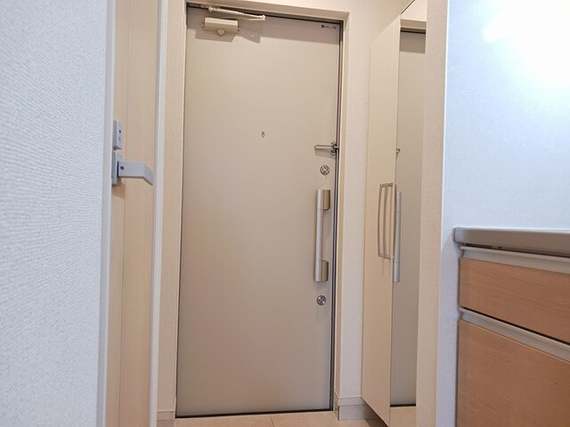 【玄関】