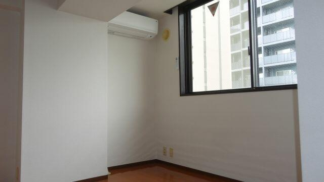 洋室５．８帖