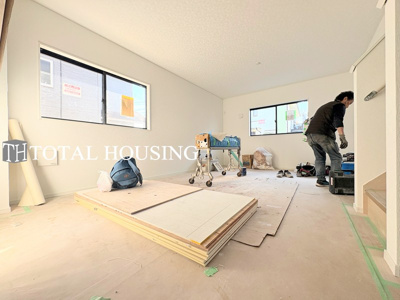 【居間・リビング】 | 小金井市東町5丁目　新築戸建　全1棟