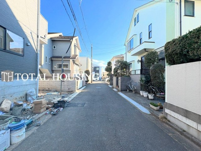 【前面道路含む現地写真】 | 小金井市東町5丁目　新築戸建　全1棟