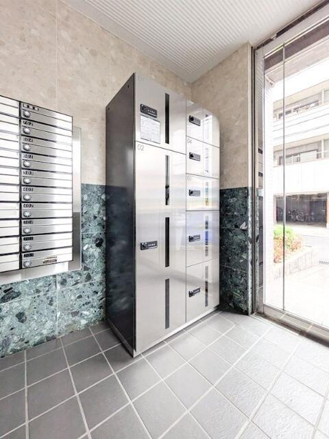 メインステージ大森本町のその他共用部分|宅配ボックスです