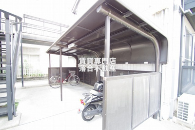 【その他共用部分】 | グランシャリオ | 敷地内駐輪場完備