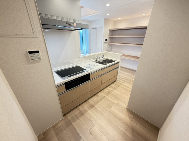 仮）古ケ崎２丁目アパートＢのエントランス