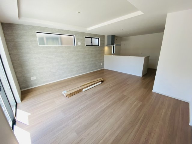新築戸建て　成田市土屋１期　リガーレ　１号棟の居間・リビング