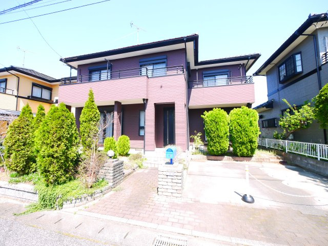 茂原市上林　中古戸建の駐車場|4LDK 駐車場2台（車種制限あり）南道路 都市ガス スーパーせんどう1.2km 閑静な分譲地