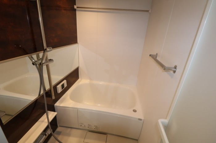 セレスティア大島の浴室