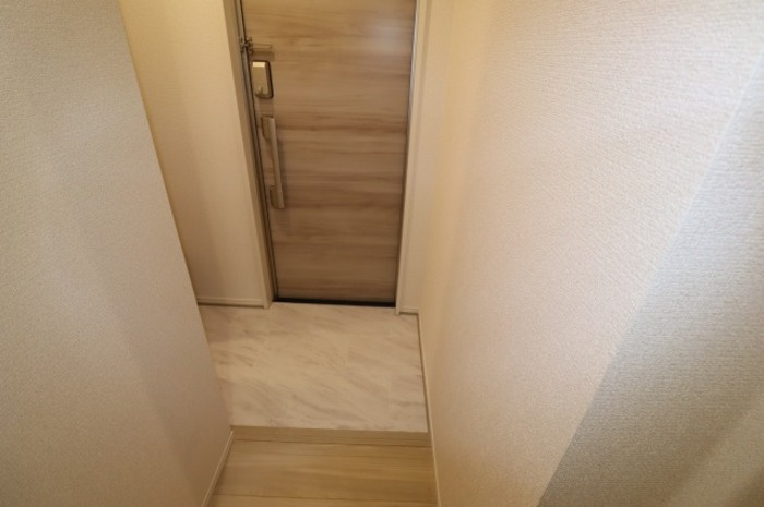 セレスティア大島の玄関