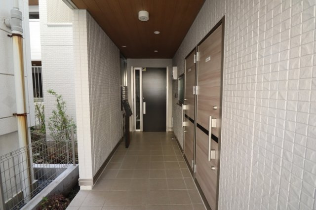 セレスティア大島のエントランス