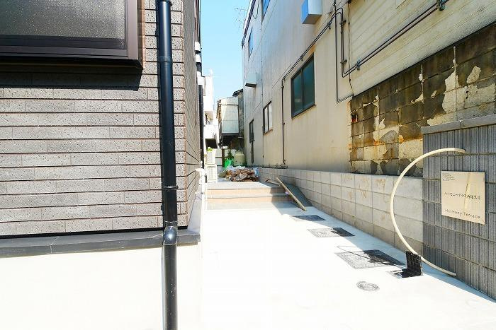 ハーモニーテラス西尾久Ⅱのエントランス