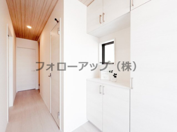 リーブルガーデン福津市西福間3丁目の玄関|ゆったりとした玄関です