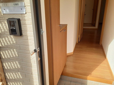 【玄関】 | メゾンド・エスポワール伍番館 | シューズボックスあり